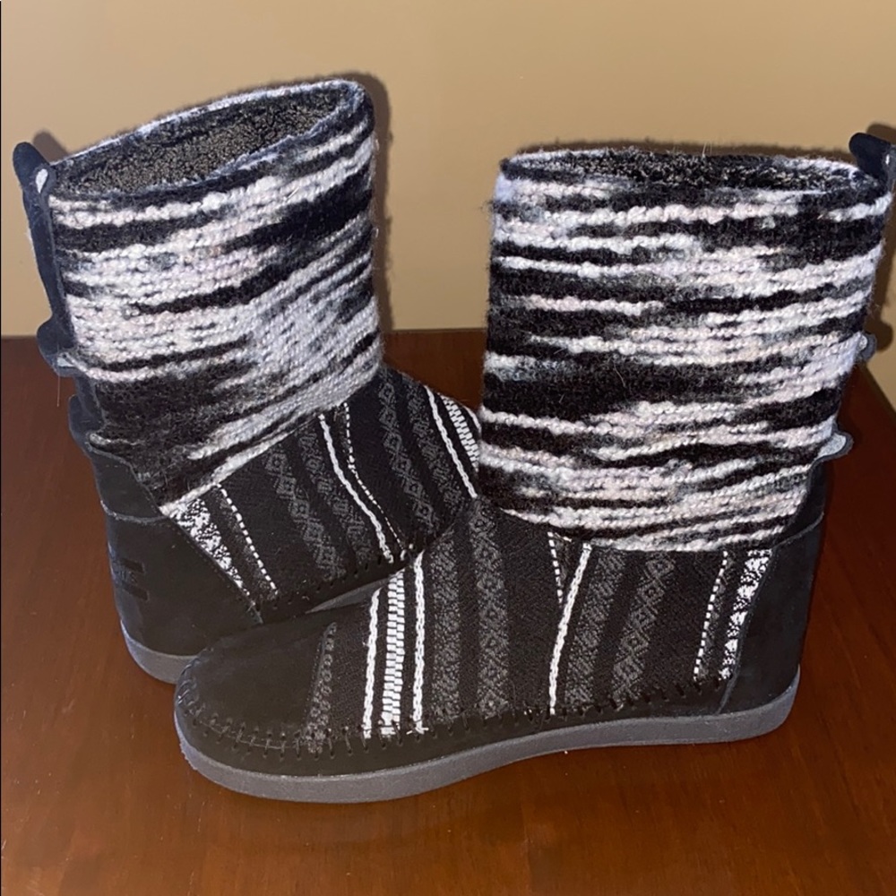 Toms winter boots